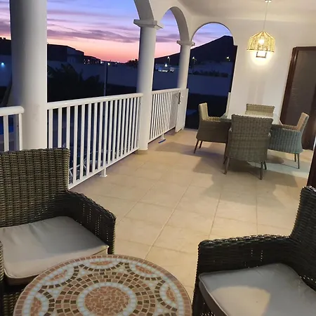 Alberto Private Heated Pool, Jacuzzi, Sea Views Коста Бланка