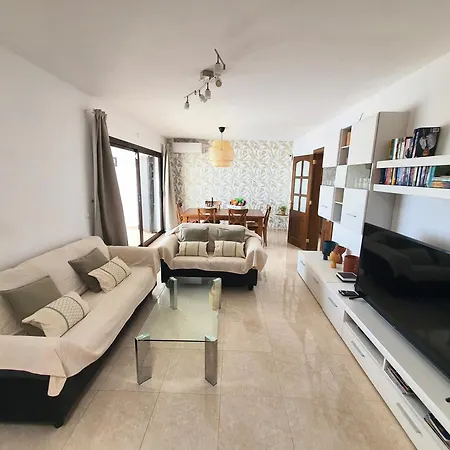 Alberto Private Heated Pool, Jacuzzi, Sea Views Вилла *