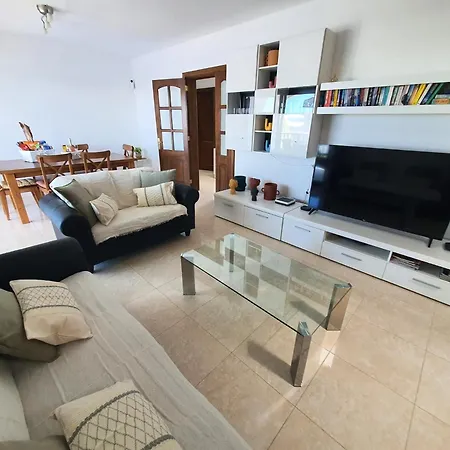 Villa Alberto Private Heated Pool, Jacuzzi, Sea Views *