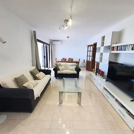 Villa Alberto Private Heated Pool, Jacuzzi, Sea Views